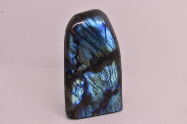 Labradorite Bleue de Madagascar LB-02 – Pièce unique