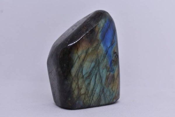 Labradorite Bleue de Madagascar LB-03 – Pièce unique
