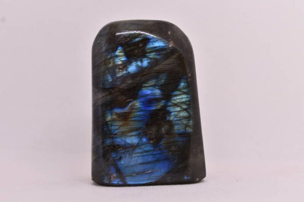 Labradorite Bleue de Madagascar LB-08 – Pièce unique