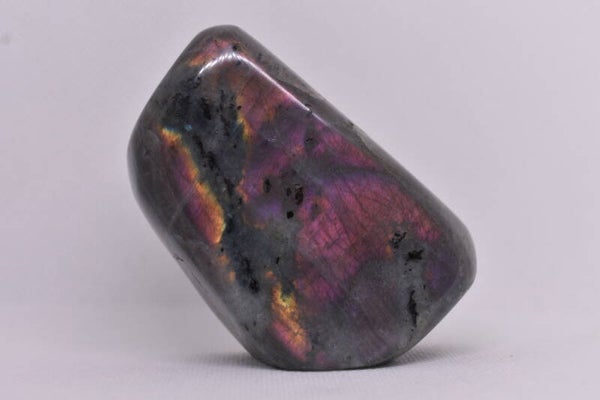 Labradorite Violette de Madagascar LV-05 – Pièce unique