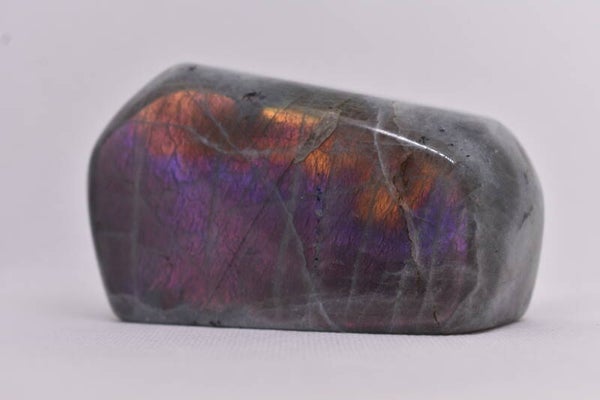 Labradorite Violette de Madagascar LV-09 – Pièce unique