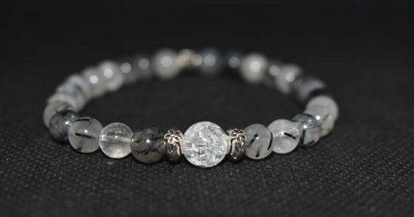 Bracelet en pierres naturelle-Tourmaline-Cristal de roche 4mm.