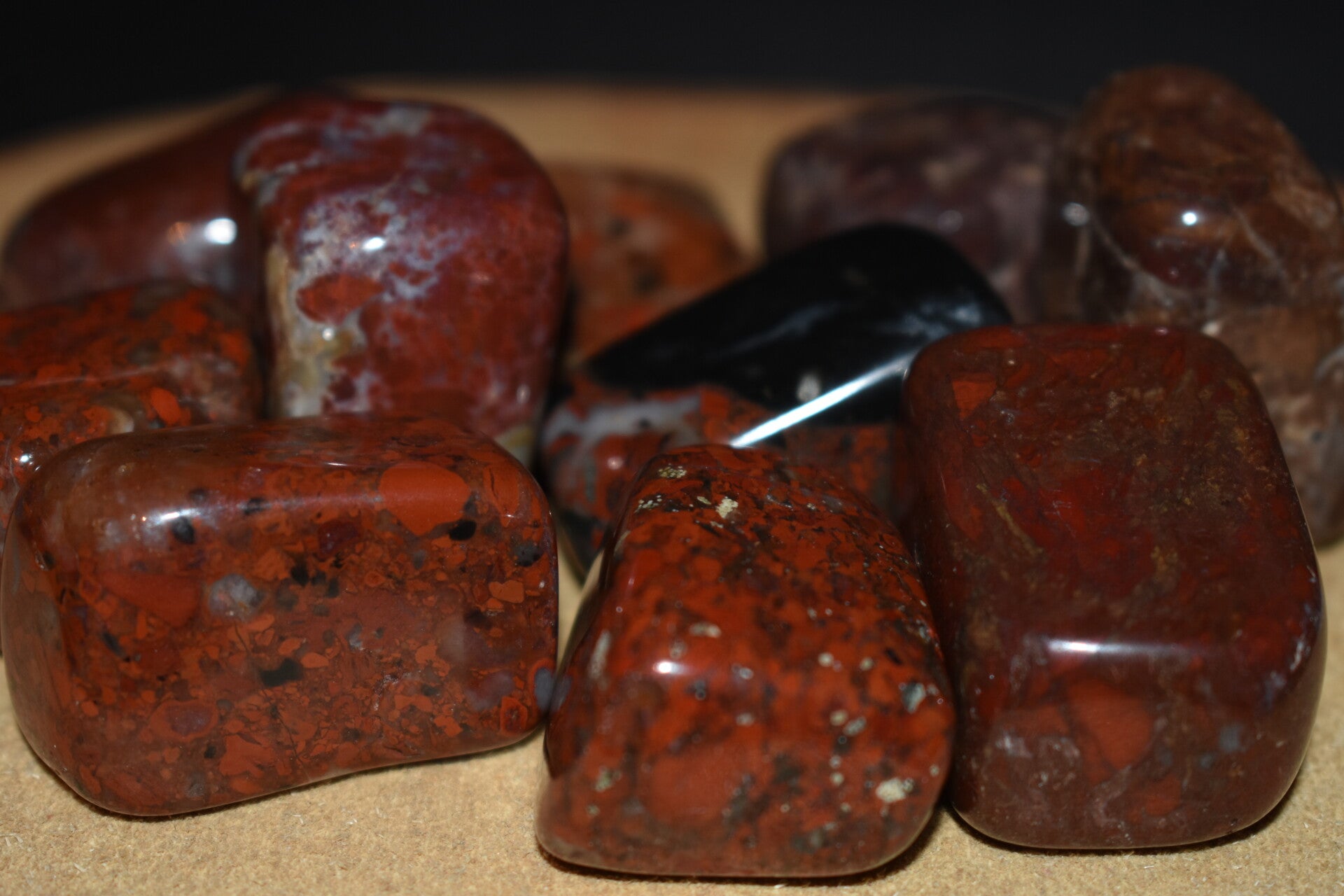 Jaspe Sarde - Pierre Roulée