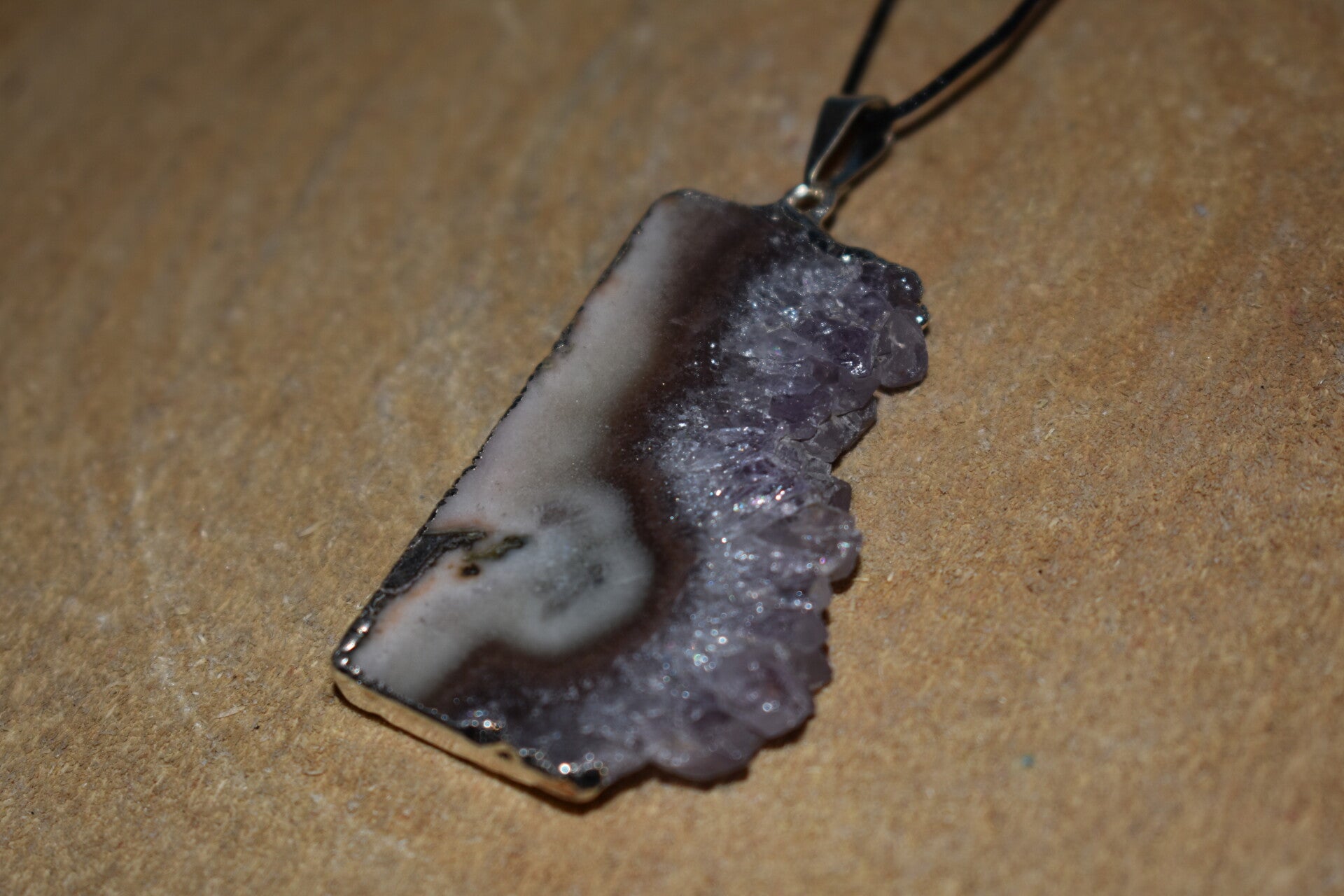 Pendentif Améthyste sur tranche