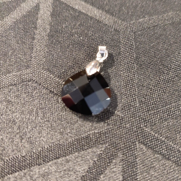 Pendentif Goutte Facettée en Obsidienne Noire