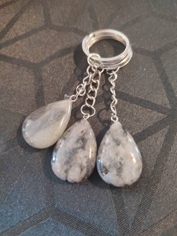 Porte-clés en Larvikite naturelle