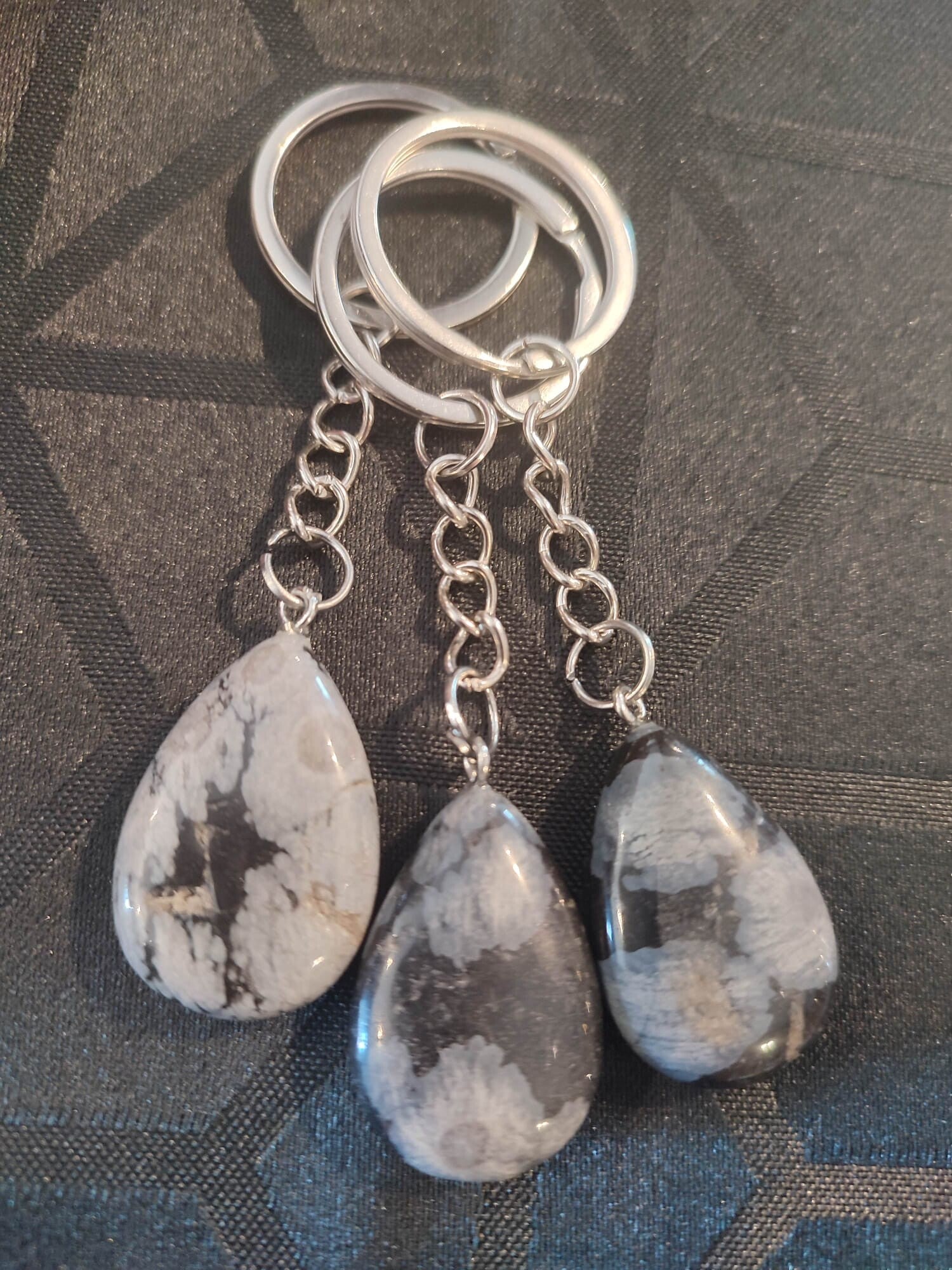 Porte-clés en Obsidienne Flocon de Neige naturelle