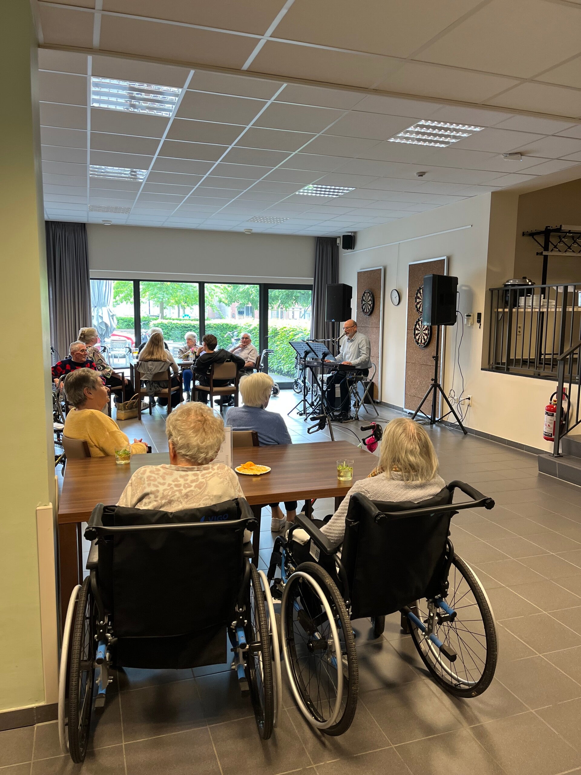 img_4042-standard.jpg