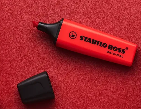Nuovo Stabilo Rosso – Evidenziatore Professionale ad Alta Visibilità 70/48