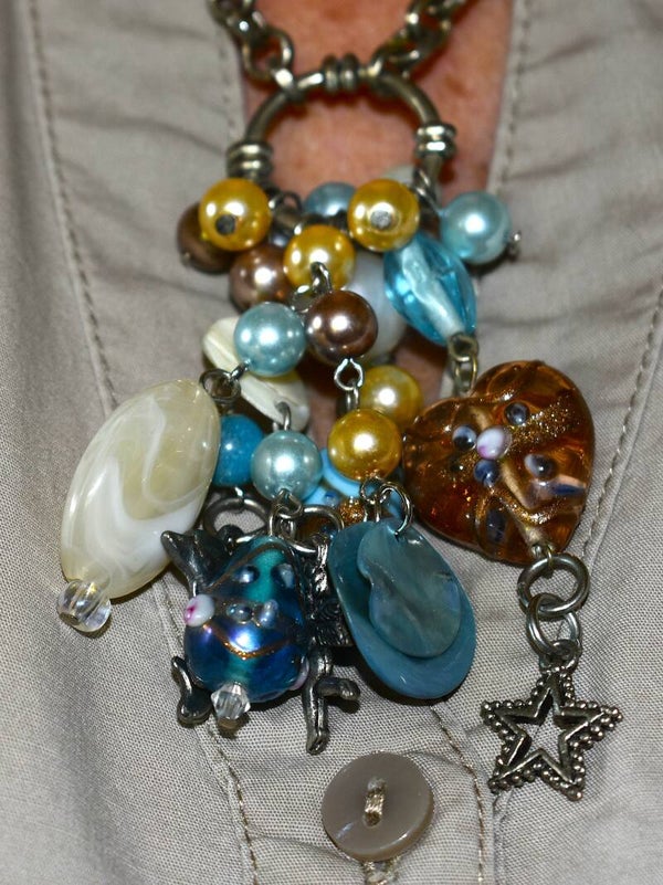 - Stijlvolle ketting met bedels – perfect voor elke look