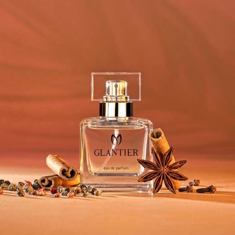 Glantier 615 – Intens, warm en mysterieus. Geurnoten vergelijkbaar met  L'Interdit Eau de Parfum Rouge