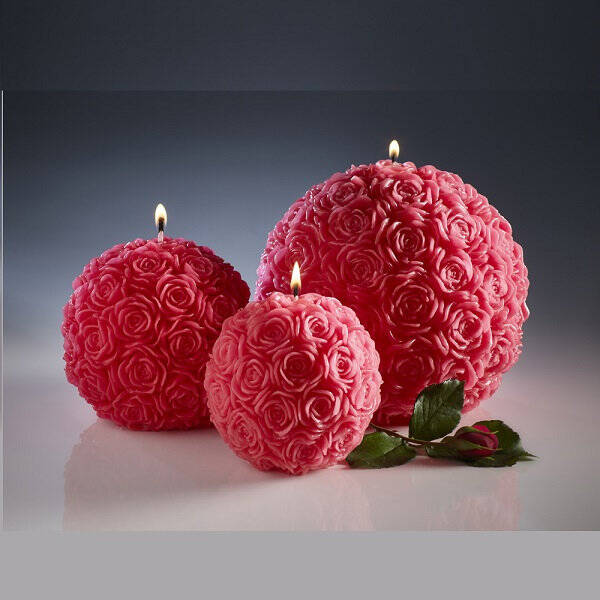 The Round Rose Candle — a true masterpiece of the candle-making craft