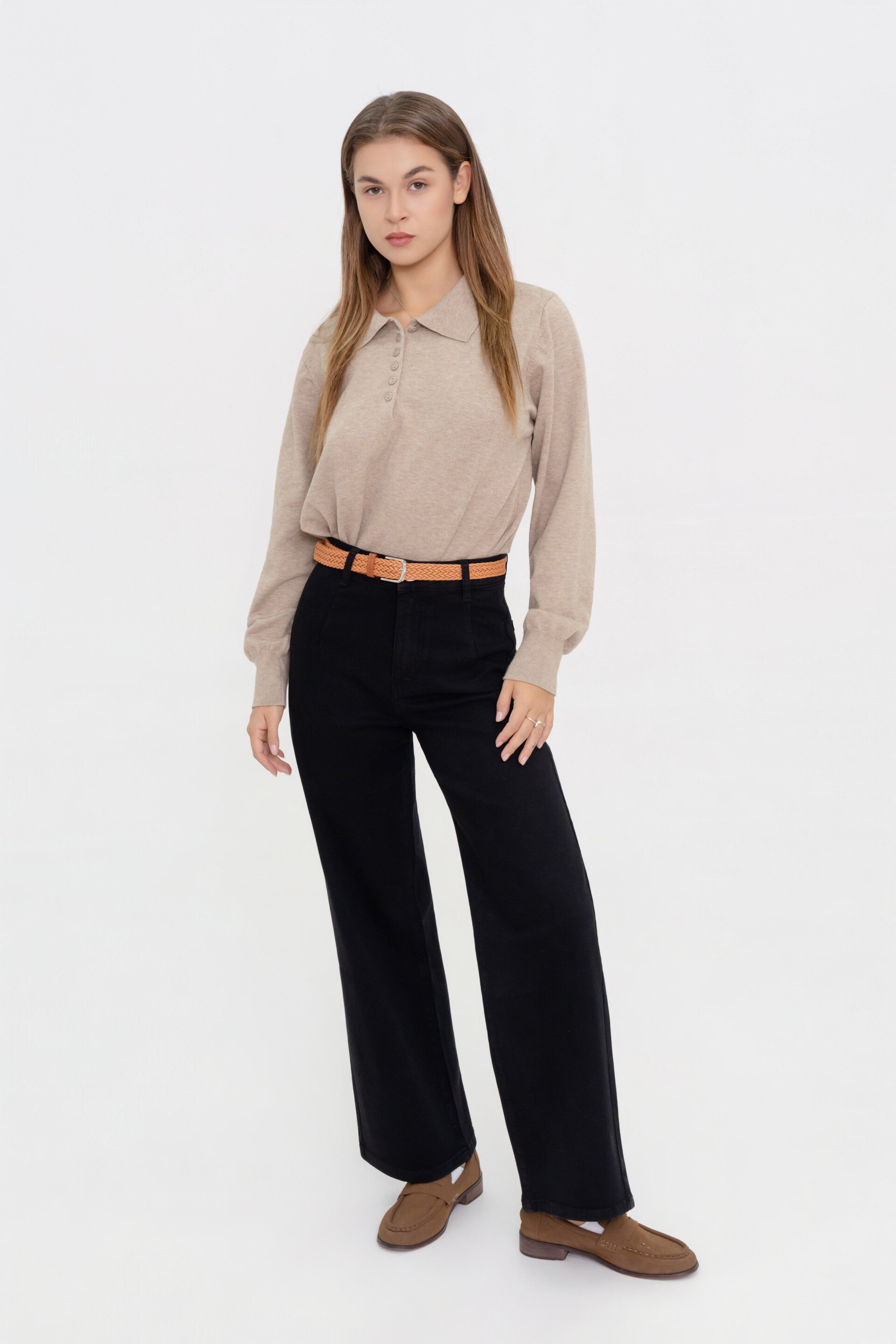 Jeans évasé avec ceinture