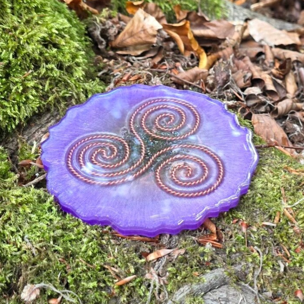 Healingsplade - Lilla metallic Ø13 cm