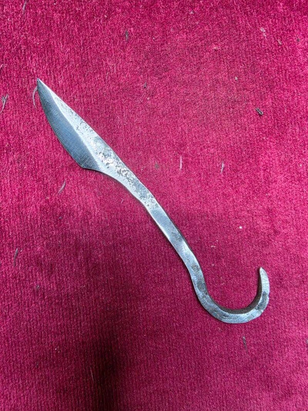 Petit couteau sculpture #586