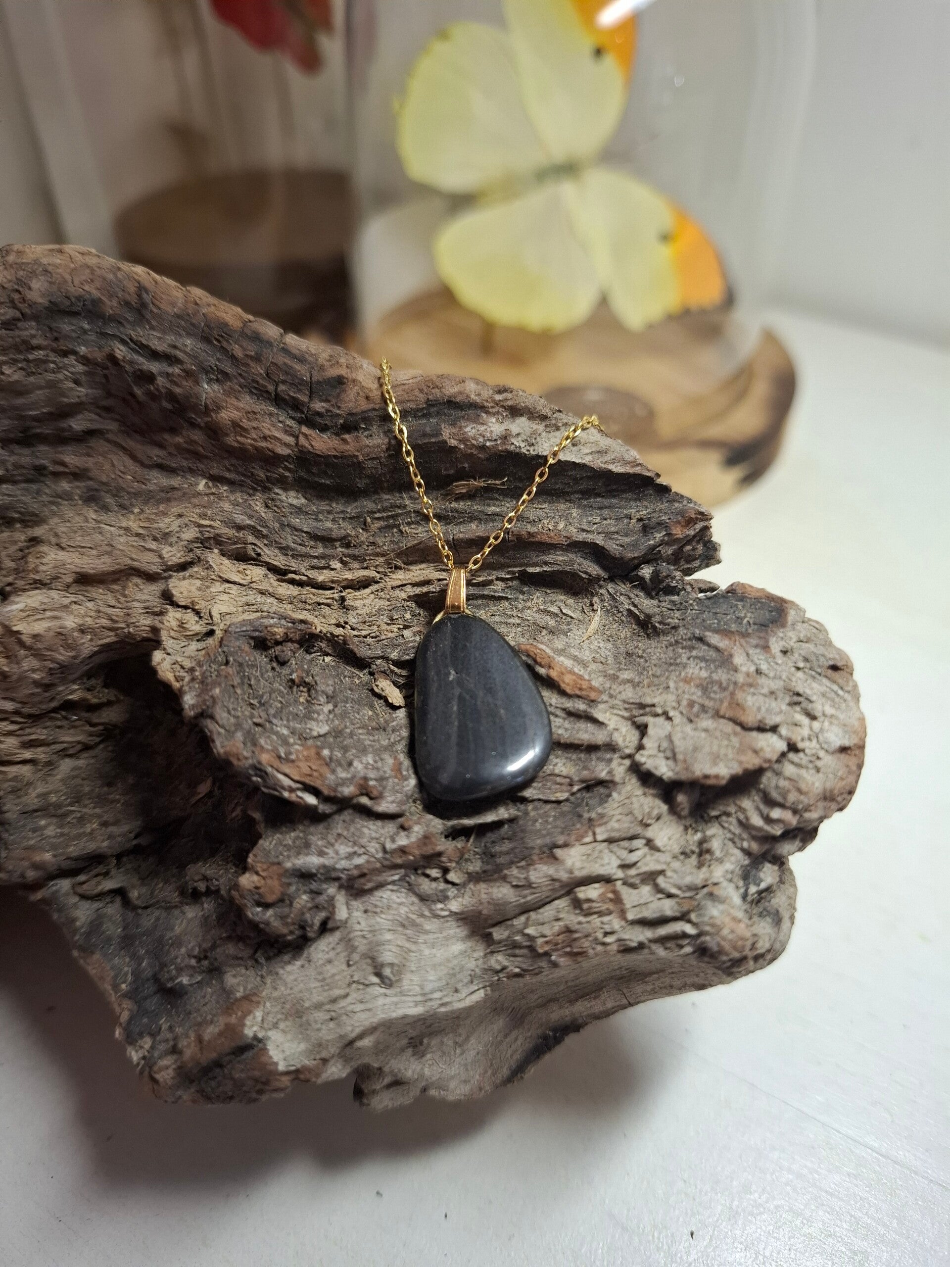 halsketting hematiet hanger