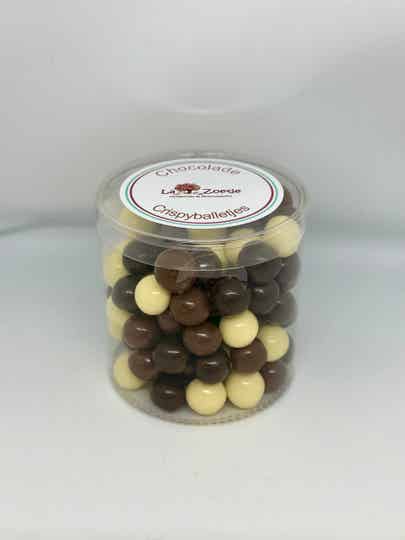 Chocolade Rice crispy balletjes mengeling
