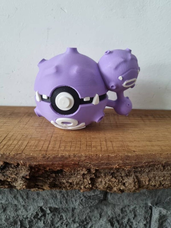 Weezing - pokeball