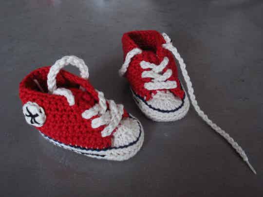 babysneakers rood**