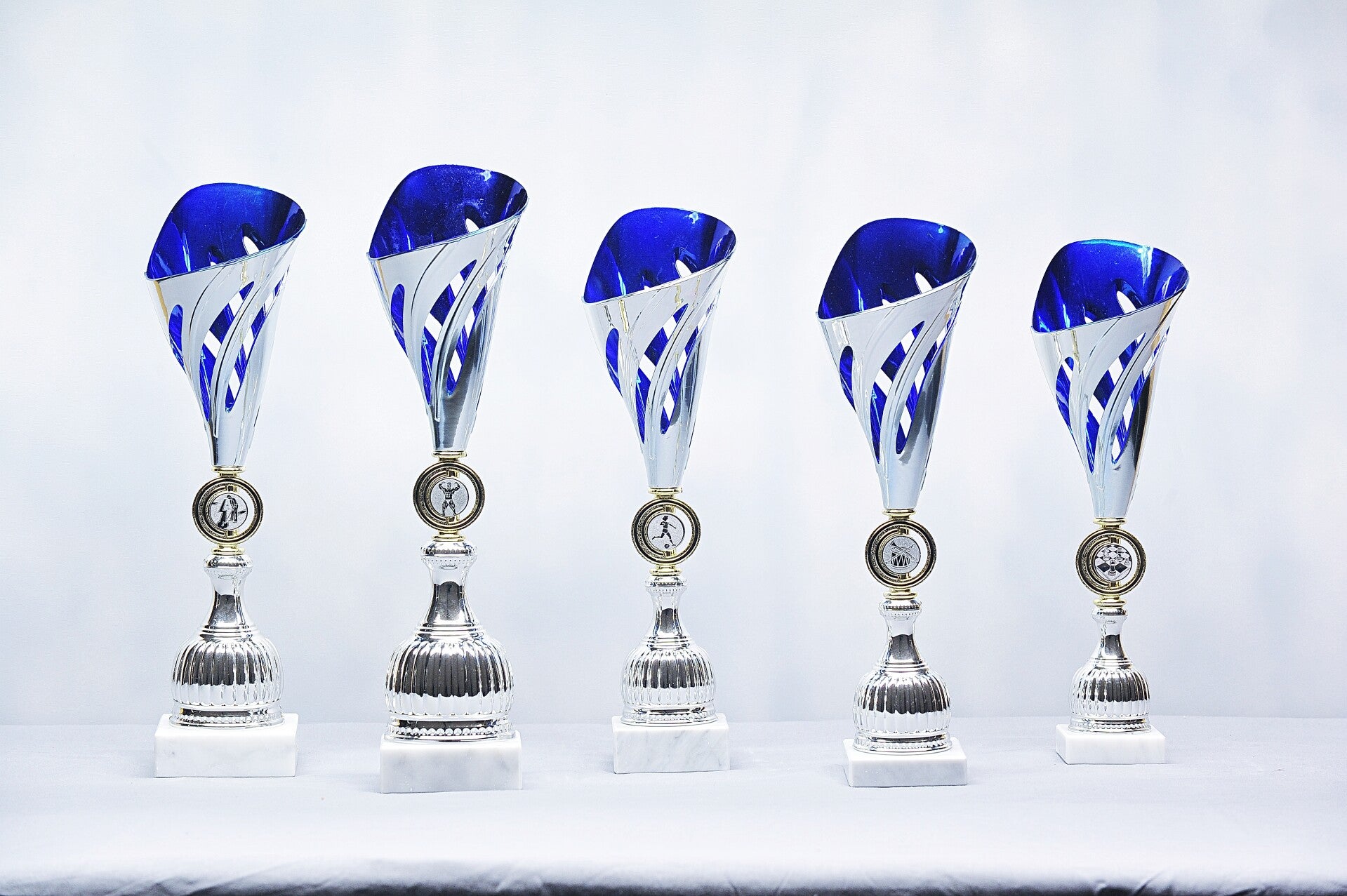 Beker Z517/05 blauw met zilver