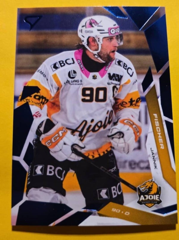 JANNIK FISCHER / BLUE