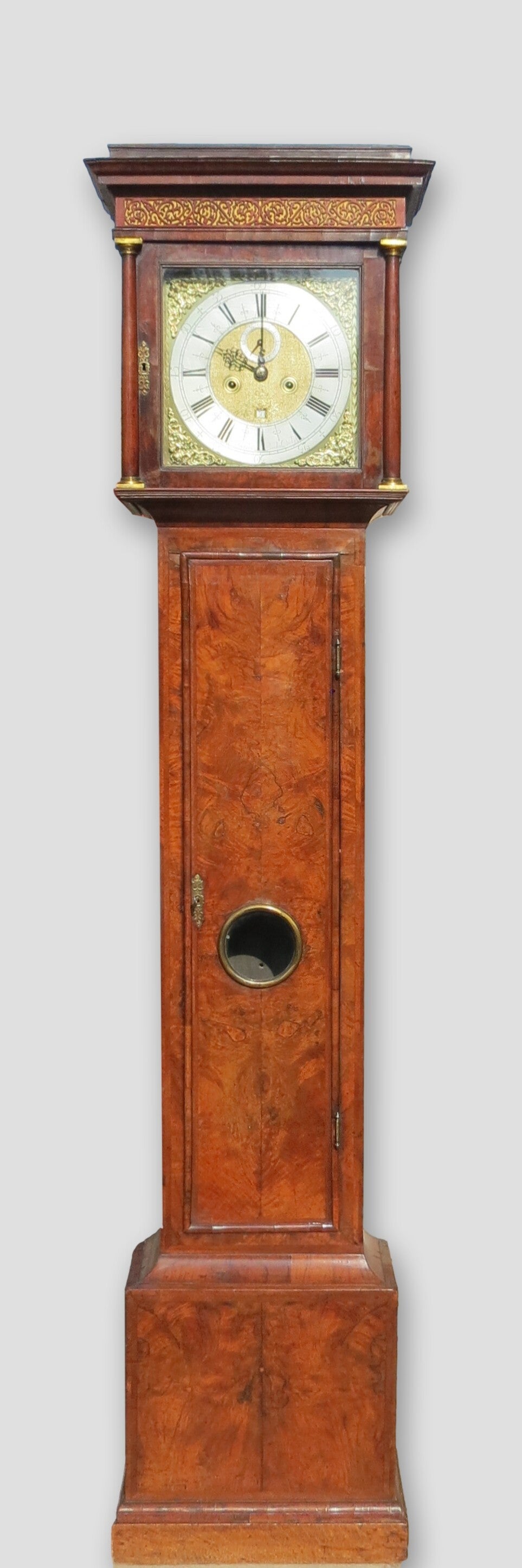Joseph Jackeman London Bridge. Circa 1705. A fine month going longcase clock in beautifully patinated figured walnut case.