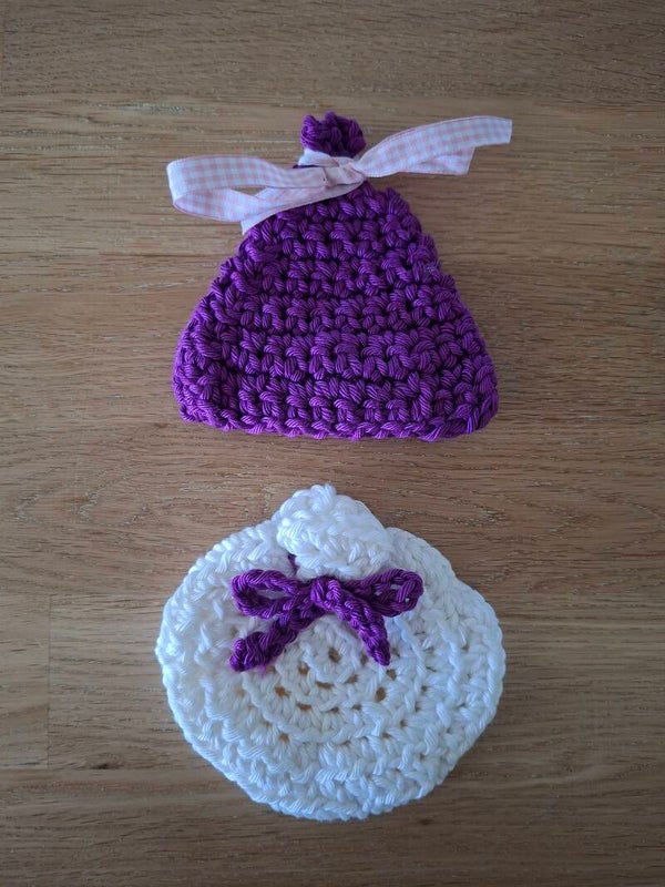 Drie verschillende sets geurzakjes gevuld met natuurlijke zeep. Prijs per set: (Zie details)
