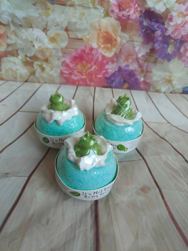 BathBomb "It's not easy being Green"
