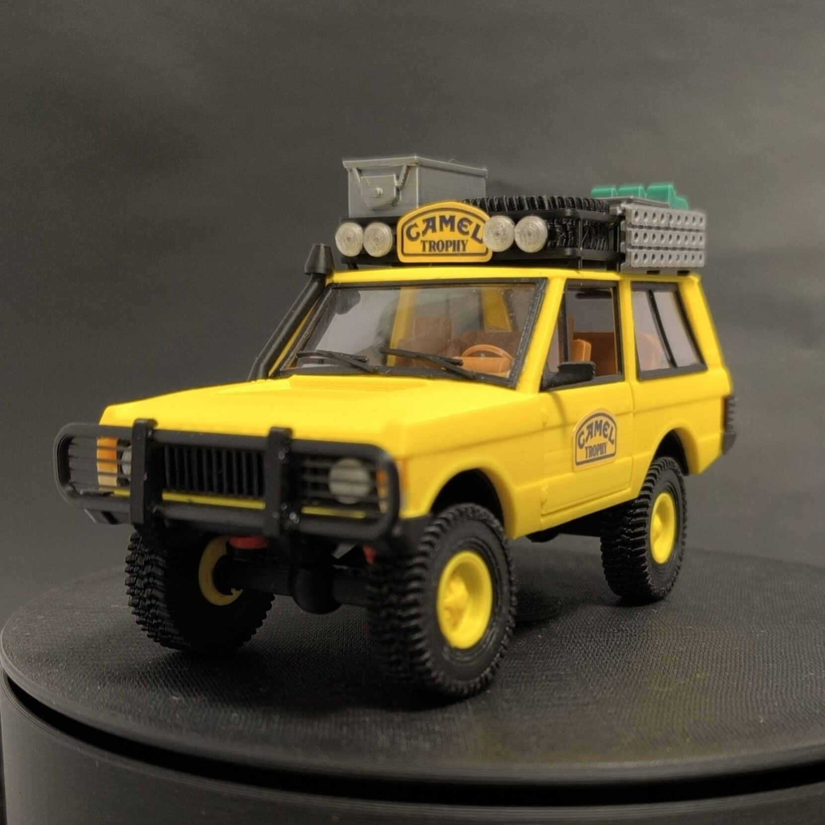 RANGE ROVER CLASSIC CAMEL TROPHY ESCALA 1/32