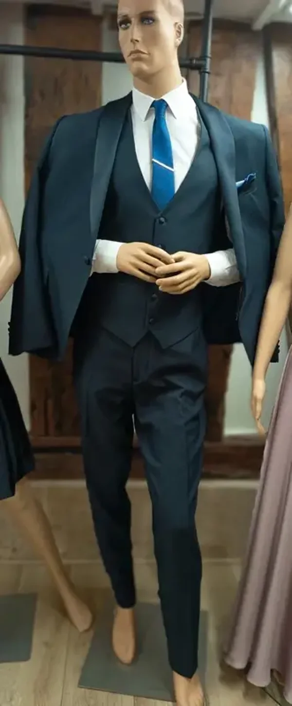Costume homme classique trois pièces