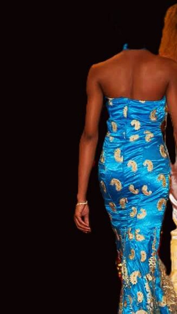 Robe de soirée, Gala, Bal, sur mesure, modèle unique. Marque SENTYA