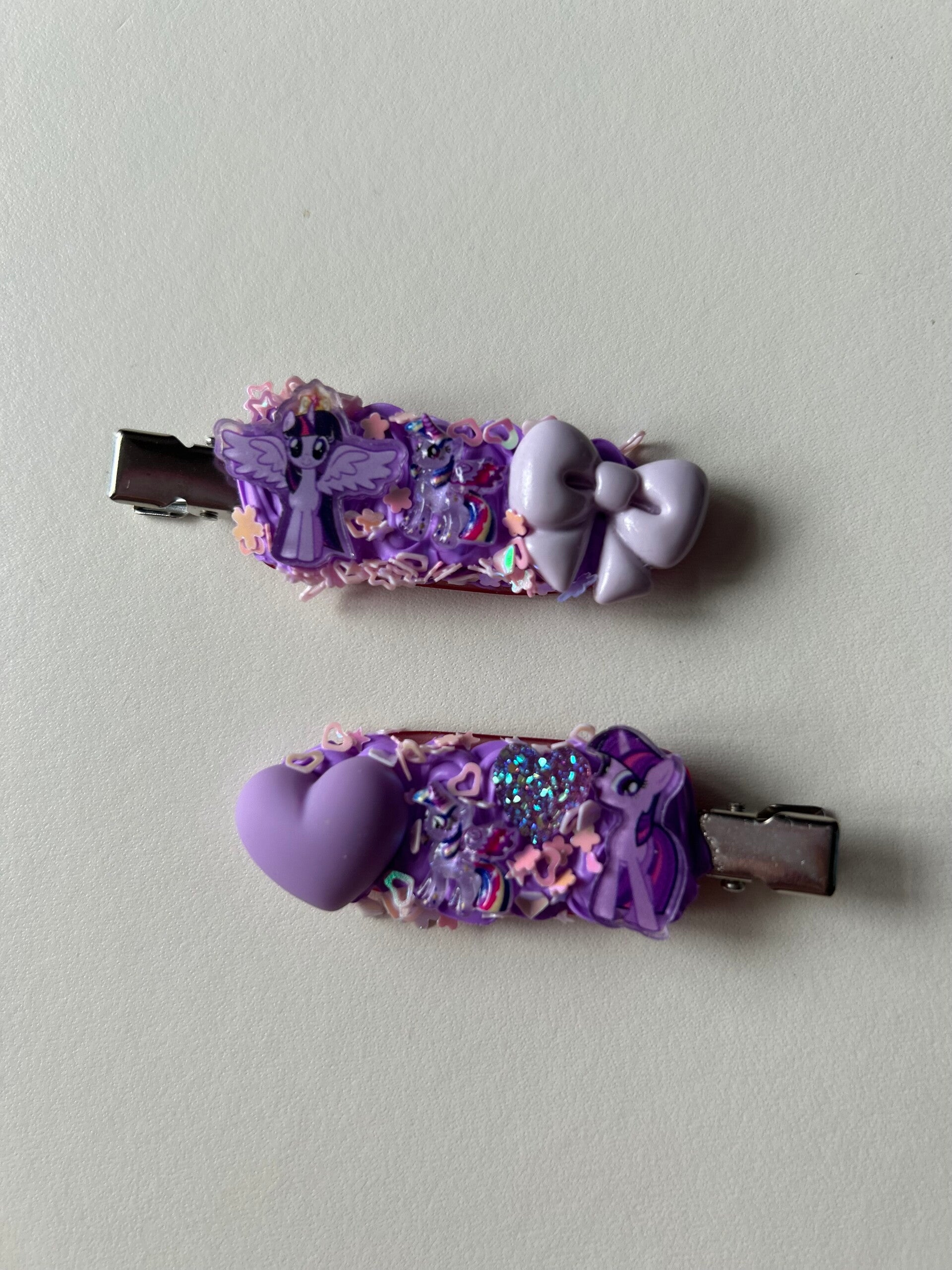 Sparkle hair clips (one pair)