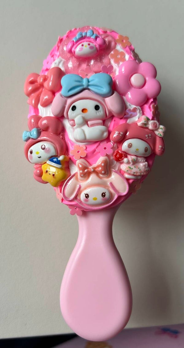 My melody mini hair brush