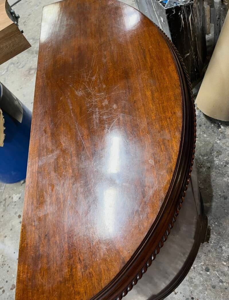 Demi lune restoration