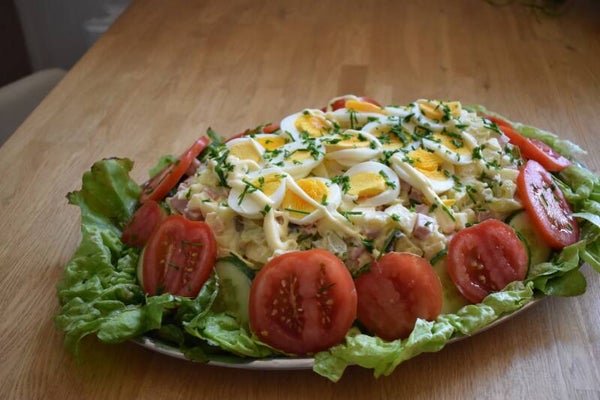 Koude schotel met ei (vegetarisch)