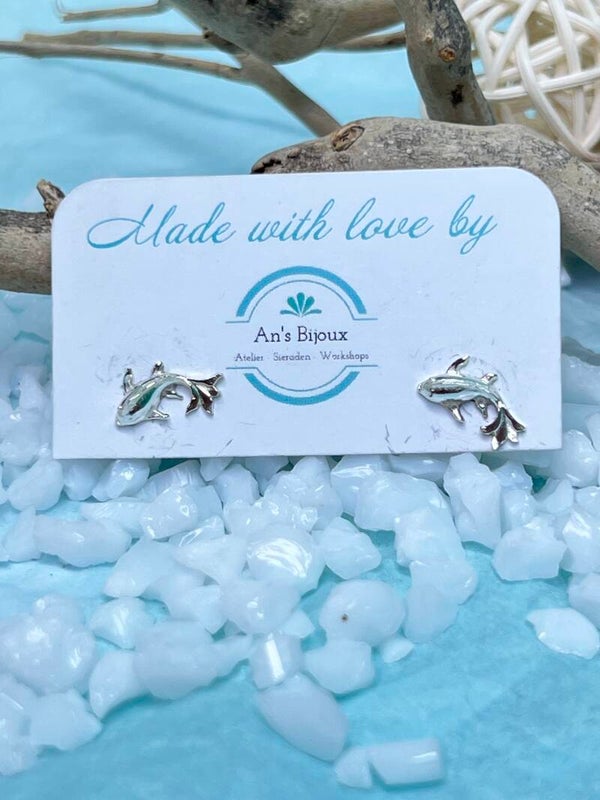 Oorbellen: stekers vissen