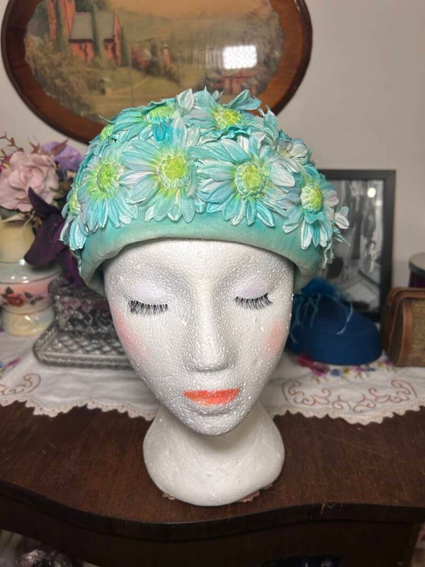 Vintage Green Daisy Hat