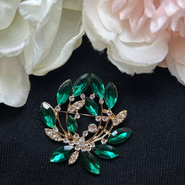 Green Stone gold tone brooch
