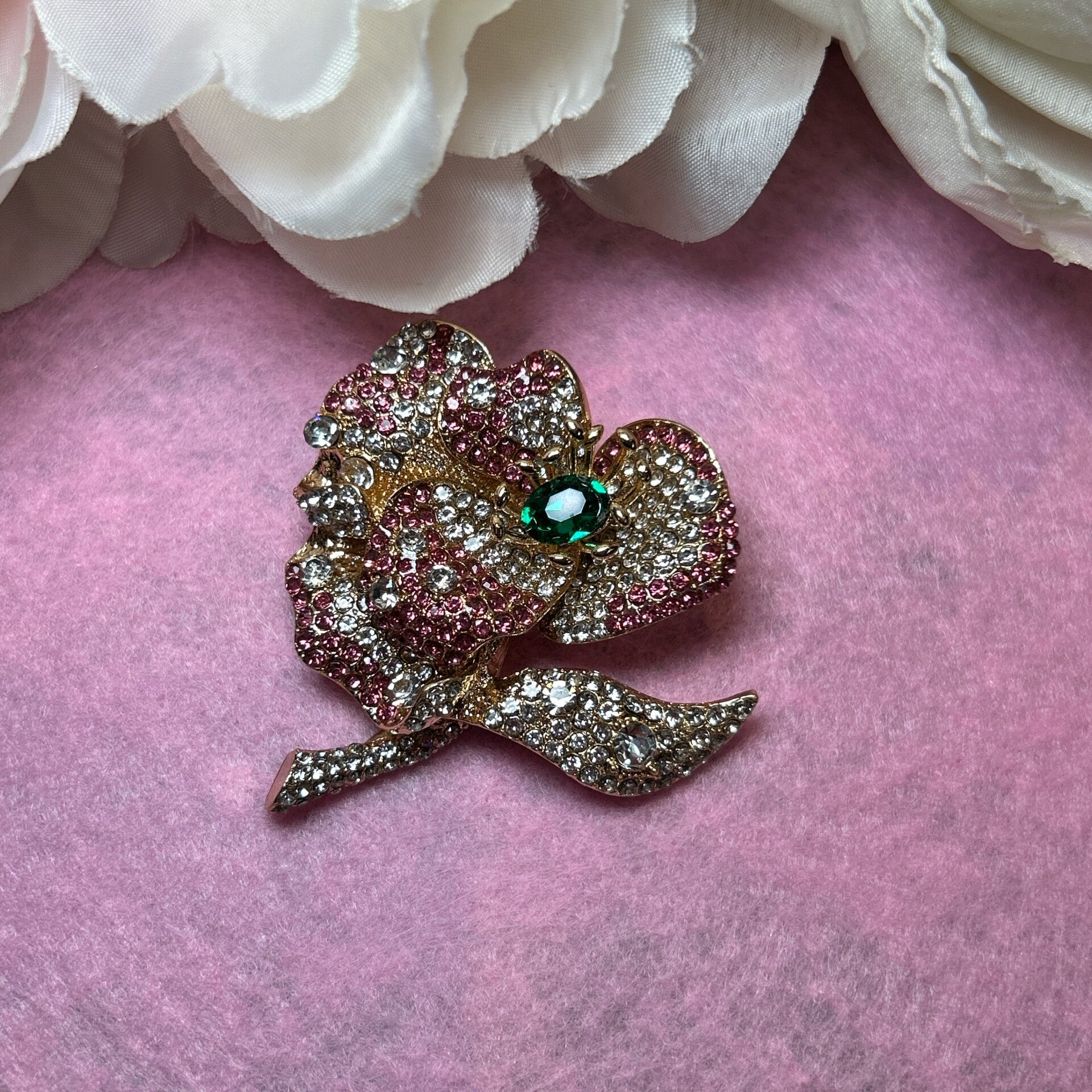 Rhinestone flower brooch