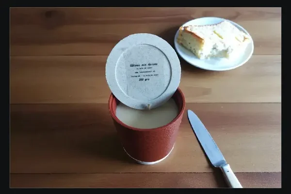 Bougie parfumée Gâteau Pain d’Épices – artisanale & écoresponsable