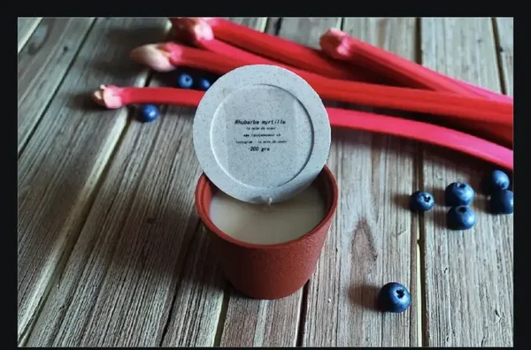Bougie parfumée Rhubarbe Myrtille – artisanale & écoresponsable