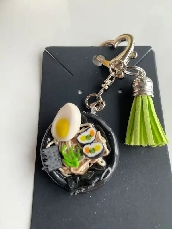 Bag Charm Ramen – Bijou de sac artisanal en Fimo fait main