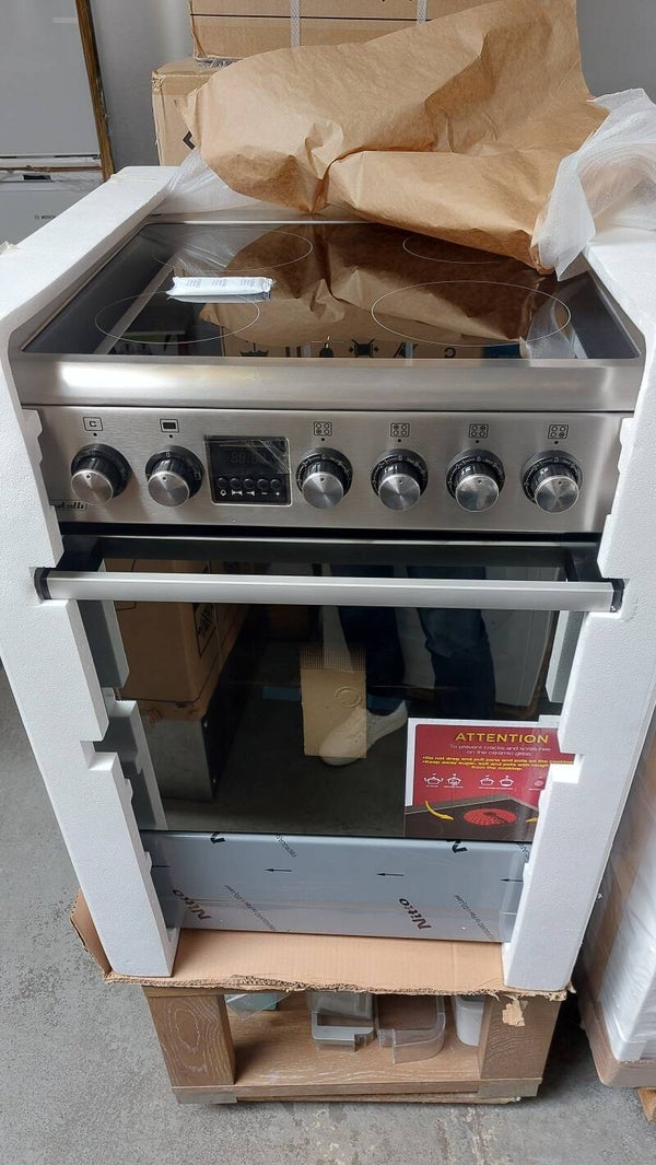 Nieuwe rvs  keramisch  fornuis