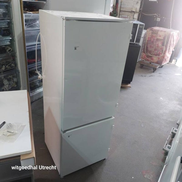Inbouw koelkast  142 cm hoog