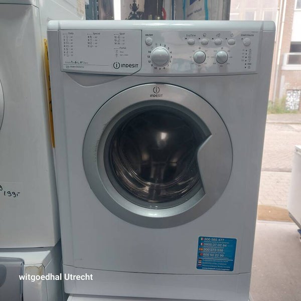 Gereviseerd Indesit wasmachine  6kg A+