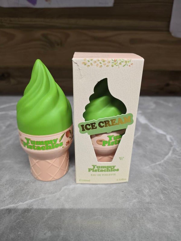 Ice cream Yummy Pistachios