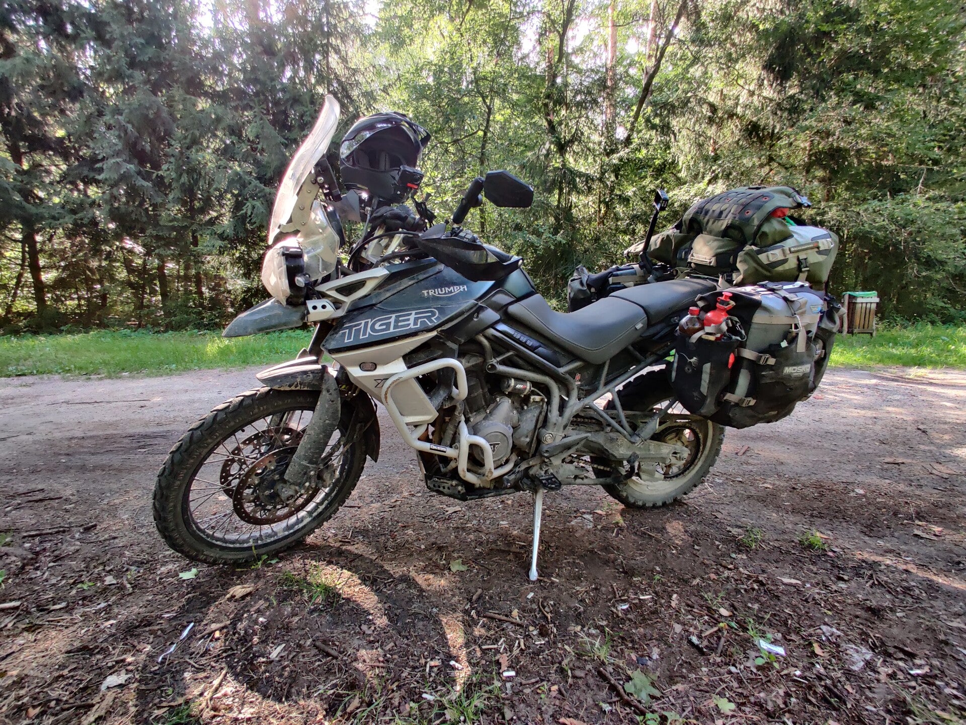 Triumph Tiger 1200 mounting plate / bracket for GIVI S250 Toolbox | ADV ...