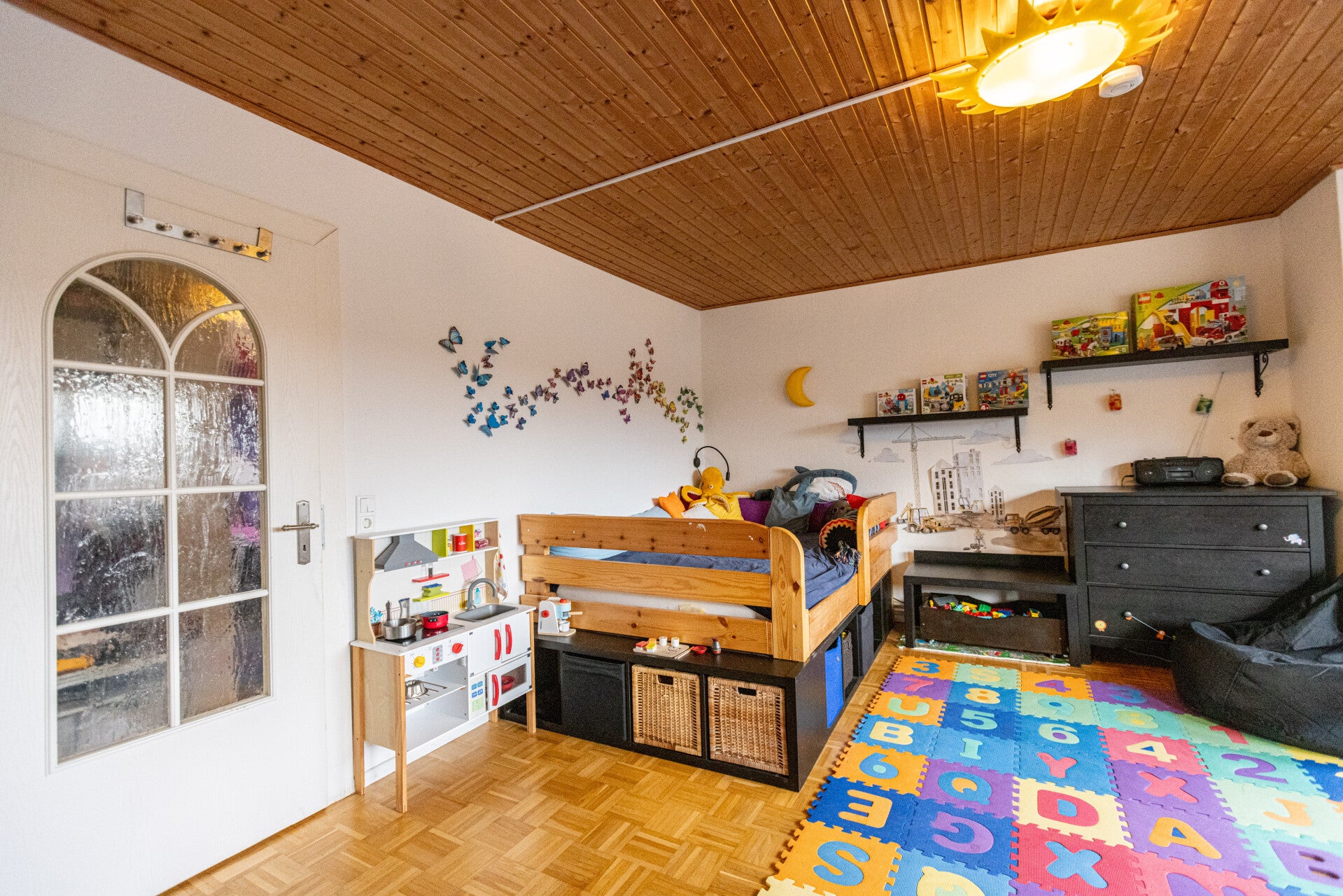 1-og-kinderzimmer-nr-1-2-standard.jpg