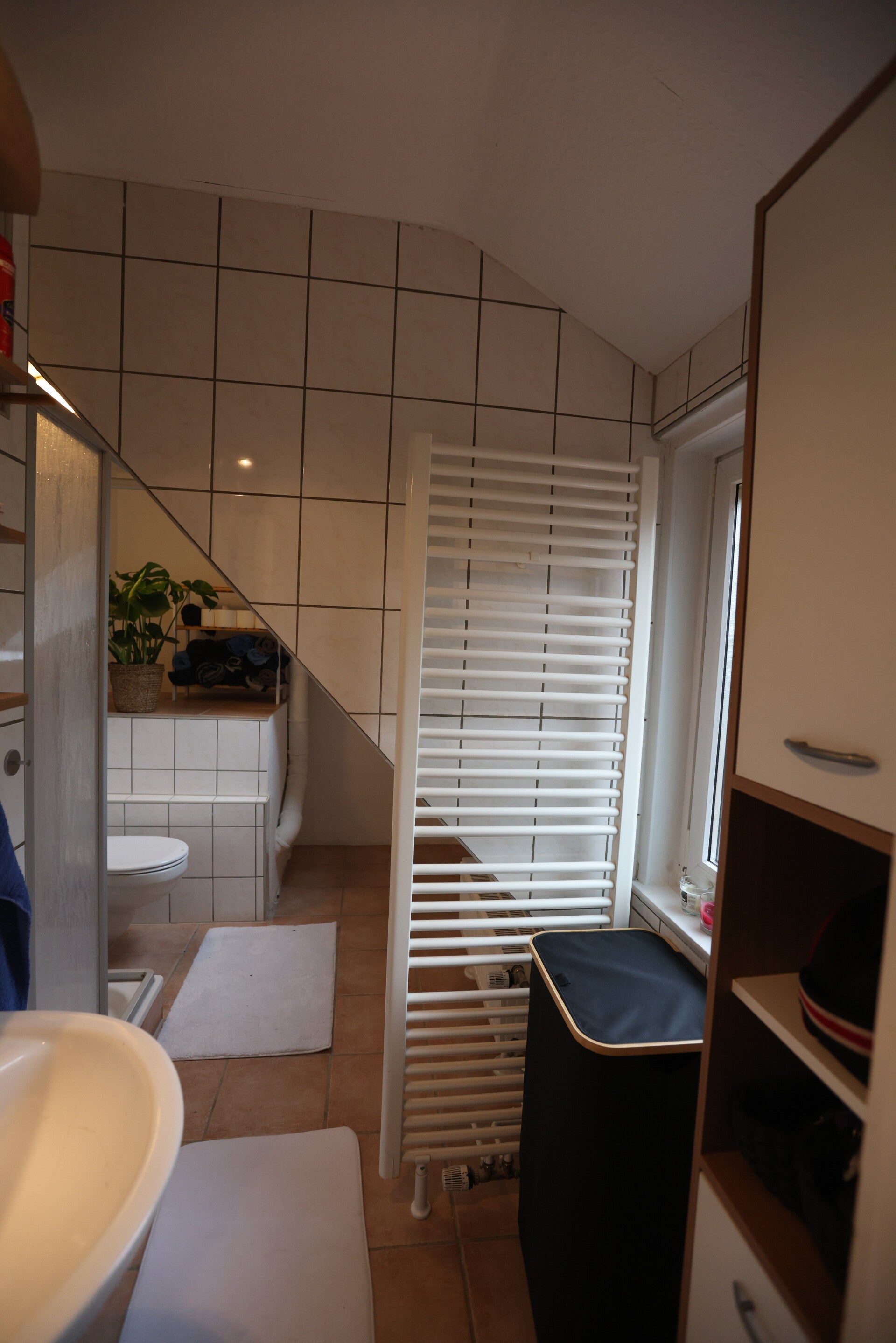 2-og-badezimmer-5-standard-m1v7e3.jpg