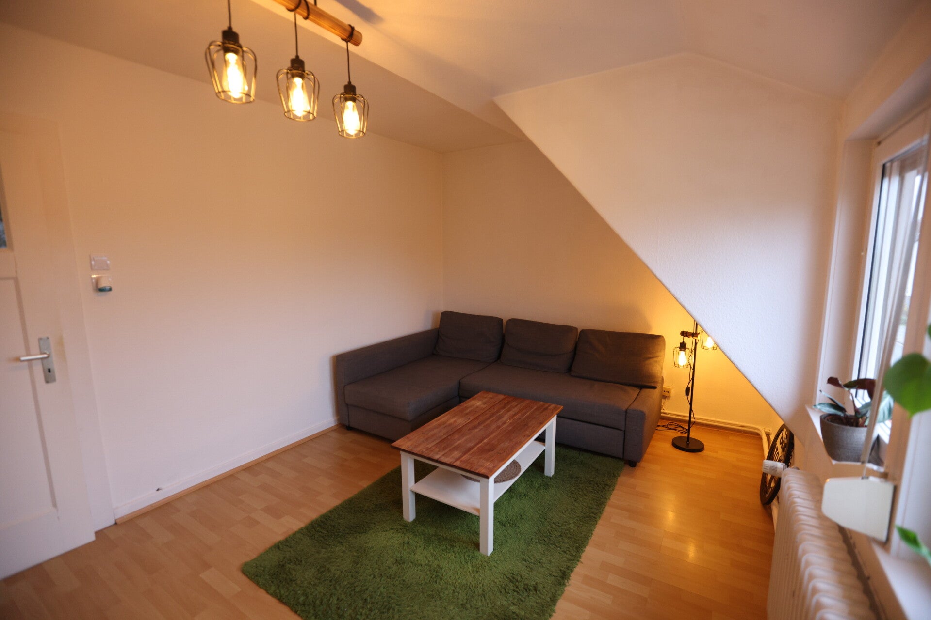 2-og-wohnzimmer-3-standard.jpg